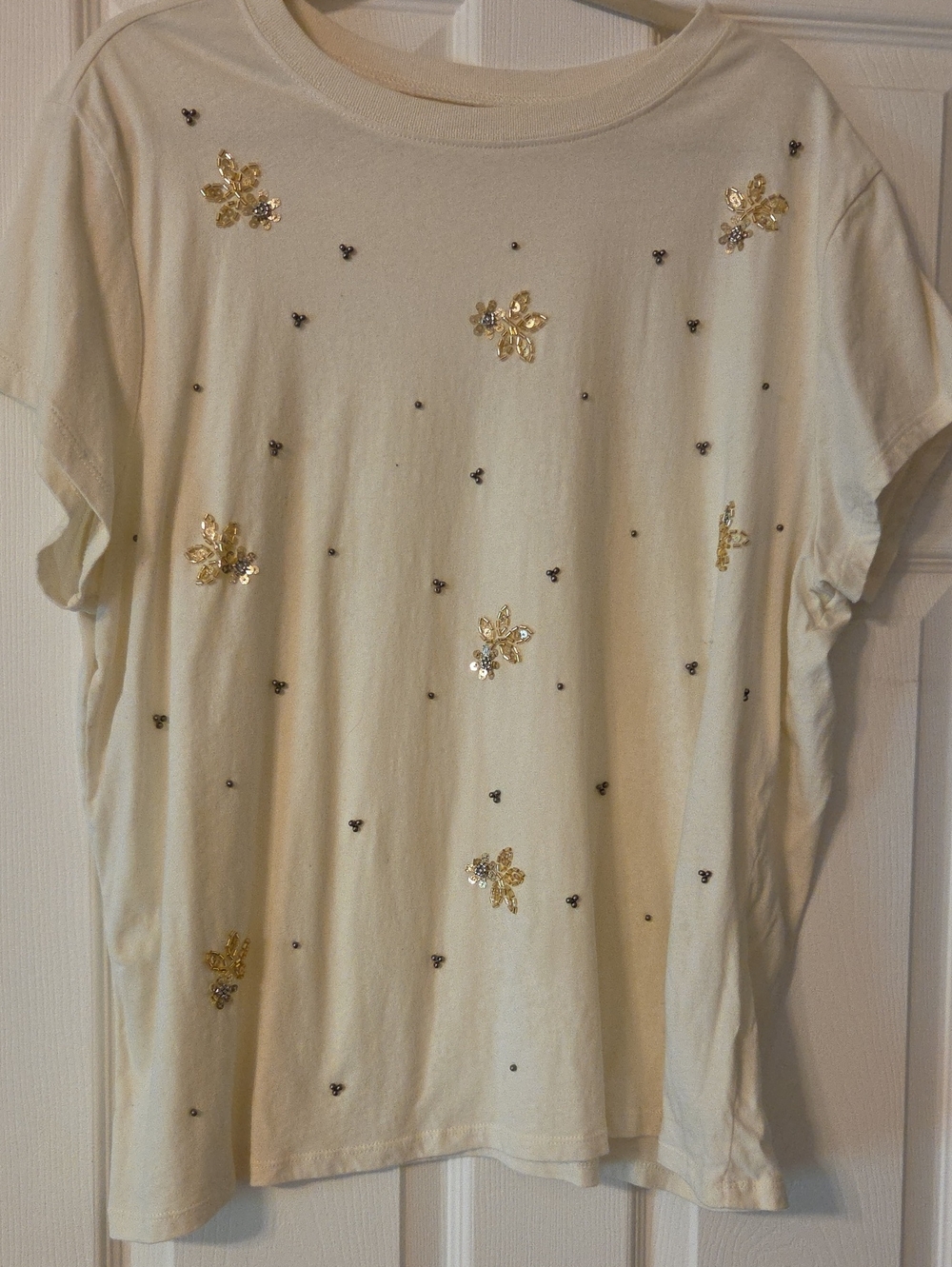 torrid Cream Short-Sleeve Top with Gold Sequin Floral Accents